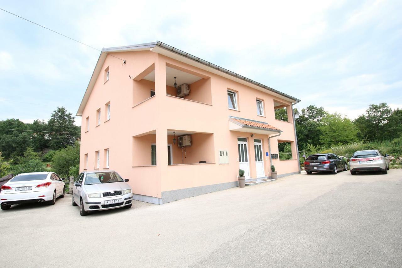 Apartments By Zec Kastav Exterior foto